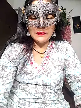 Snapshot of sexy_bhabhi69 chatting on 09.27.25 sexy bhabhi69 online show from 09.27.25