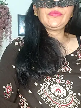 Snapshot of sexy_bhabhi69 chatting on 04.20.26 sexy bhabhi69 online show from 04.20.26