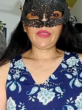 Snapshot of sexy_bhabhi69 chatting on 05.12.26 sexy bhabhi69 online show from 05.12.26