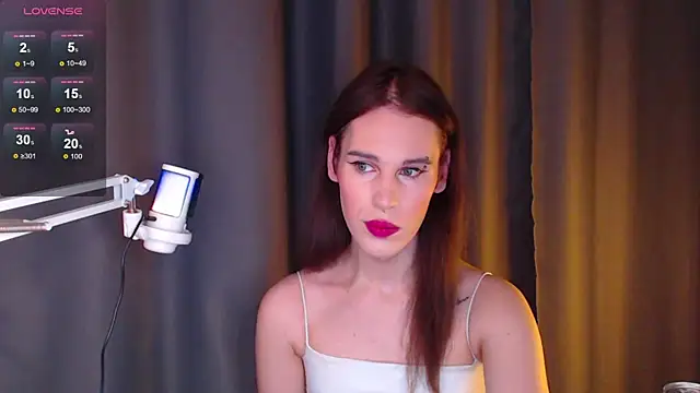 Snapshot of Cassie_Bae chatting on 03.17.25 Cassie Bae online show from 03.17.25