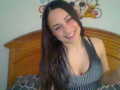 Snapshot of tendertormentt chatting on 02.20.25 tendertormentt online show from 02.20.25