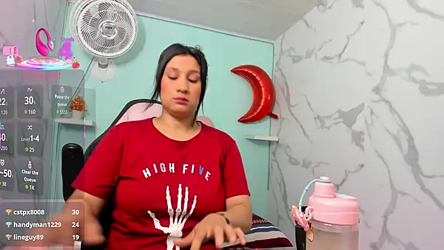 Snapshot of karime_sexygirl chatting on 11.22.25 karime sexygirl online show from 11.22.25