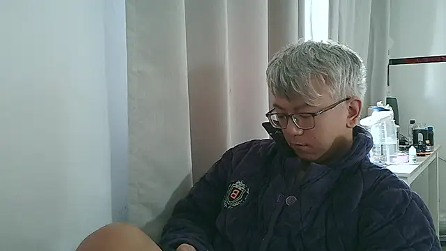 leoUSIR online show from 11.20.25