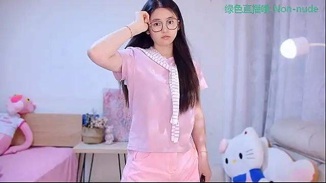 Snapshot of CN-Babycat chatting on 06.22.26 CN-Babycat online show from 06.22.26