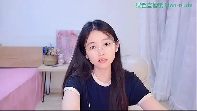 Snapshot of CN-Babycat chatting on 06.23.26 CN-Babycat online show from 06.23.26