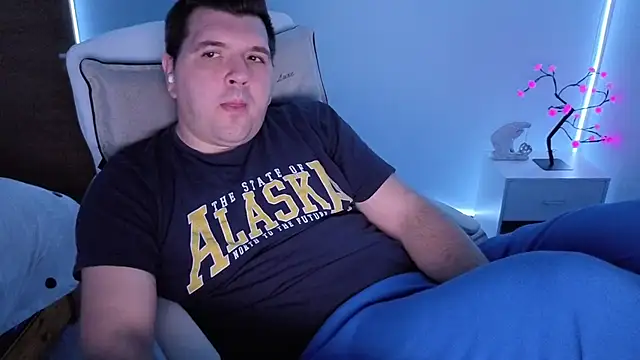 Snapshot of JasonJacks chatting on 11.09.25 JasonJacks online show from 11.09.25