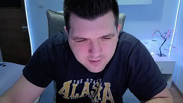 Snapshot of JasonJacks chatting on 02.02.26 JasonJacks online show from 02.02.26