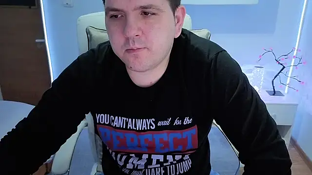 Snapshot of JasonJacks chatting on 02.12.26 JasonJacks online show from 02.12.26