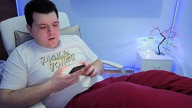 Snapshot of JasonJacks chatting on 02.13.26 JasonJacks online show from 02.13.26