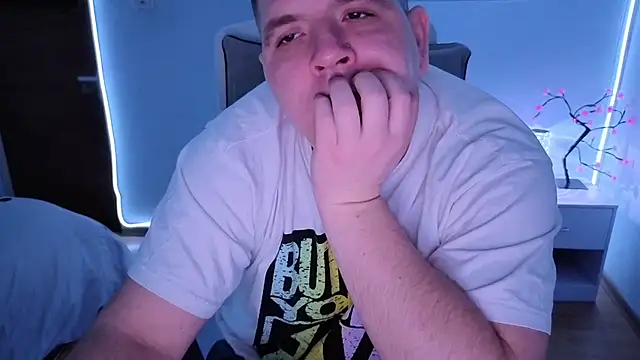 Snapshot of JasonJacks chatting on 02.19.26 JasonJacks online show from 02.19.26