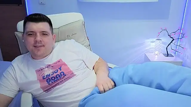 Snapshot of JasonJacks chatting on 02.24.26 JasonJacks online show from 02.24.26