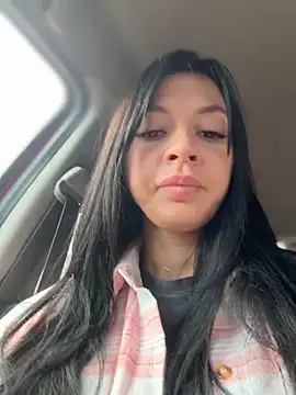 JulliaVegas online show from 05.03.26