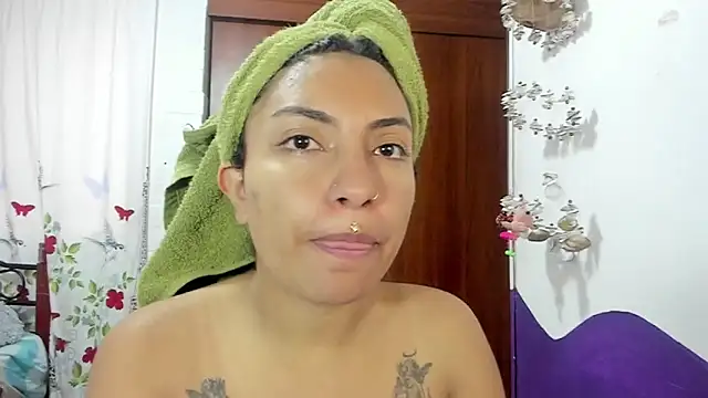 Snapshot of Natymontiell_ chatting on 01.03.25 Natymontiell online show from 01.03.25