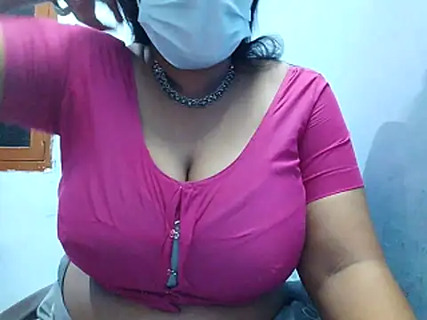 Snapshot of Tamilsathya2024 chatting on 12.26.24 Tamilsathya2024 online show from 12.26.24