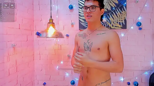 Snapshot of JACK_BLOSSOM_ chatting on 12.20.24 JACK BLOSSOM online show from 12.20.24