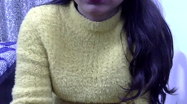 Snapshot of hot__surbhi chatting on 01.19.25 hot surbhi online show from 01.19.25