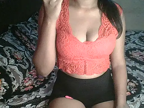 Snapshot of hot__surbhi chatting on 09.27.25 hot surbhi online show from 09.27.25