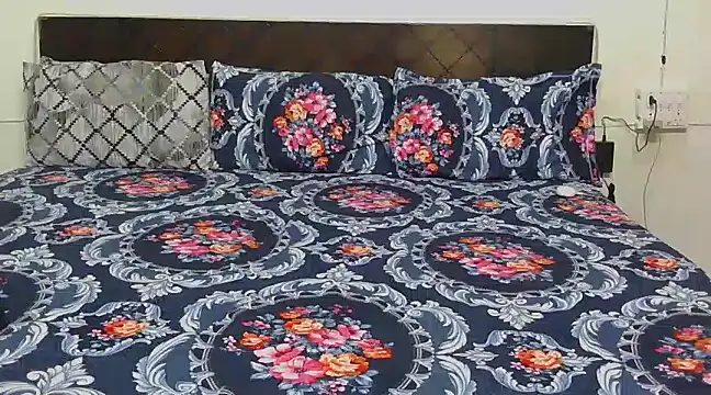 Snapshot of chavi_12 chatting on 03.11.25 chavi 12 online show from 03.11.25