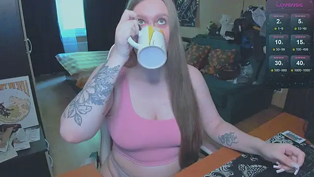 Alice Dreamgirl  online show from 06.07.26