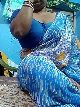 Snapshot of Hot-Manshi2 chatting on 11.21.25 Hot-Manshi2 online show from 11.21.25