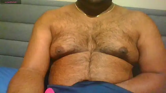 Snapshot of indianbearbot chatting on 02.23.25 indianbearbot online show from 02.23.25