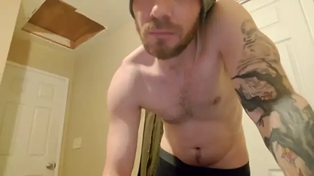 Huntzg23 online show from 02.17.26