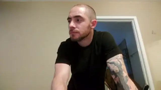 Huntzg23 online show from 05.01.26