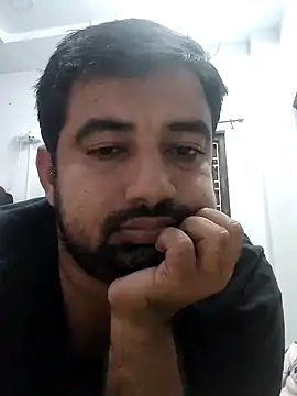 Snapshot of thagun chatting on 12.22.24 thagun online show from 12.22.24