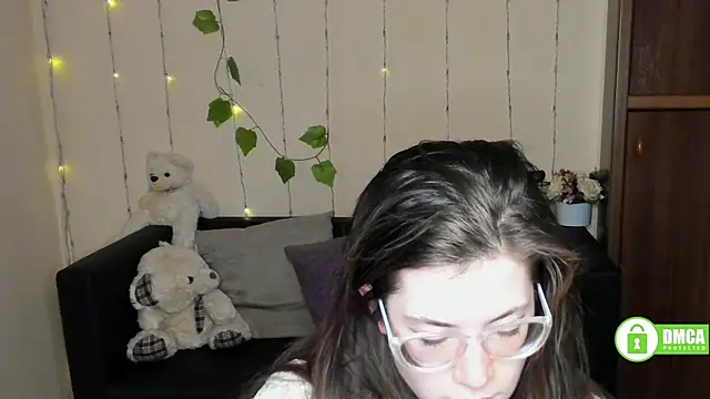 Alicia redfollow online show from 02.13.25