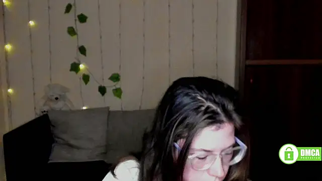 Alicia redfollow online show from 02.26.25