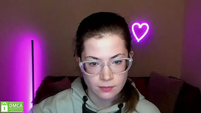 Alicia redfollow online show from 03.05.25