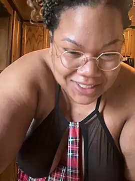 InterRacialFacial7296 online show from 03.15.26