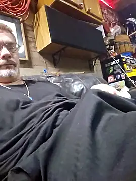 tileguyyy online show from 09.23.25