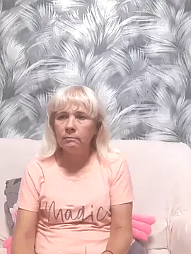 sakura blonde online show from 10.01.25