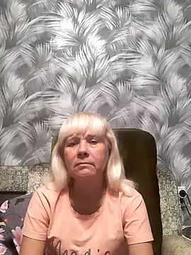 sakura blonde online show from 10.13.25