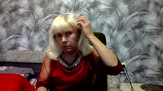 sakura blonde online show from 11.04.25