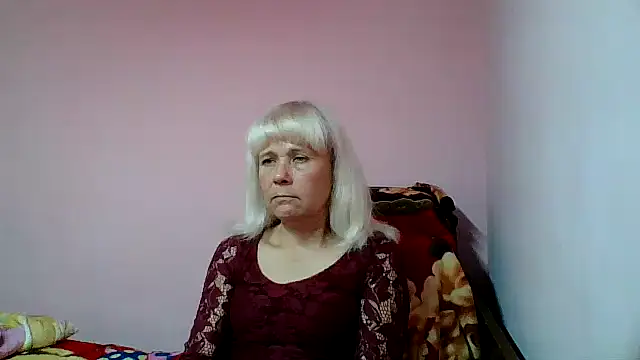 sakura blonde online show from 11.29.25