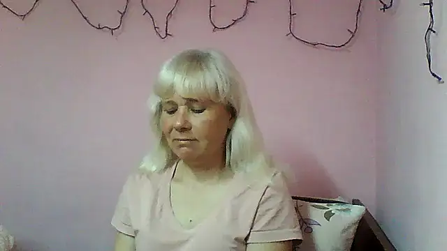 sakura blonde online show from 03.21.26