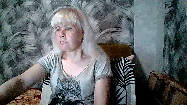 sakura blonde online show from 04.21.26