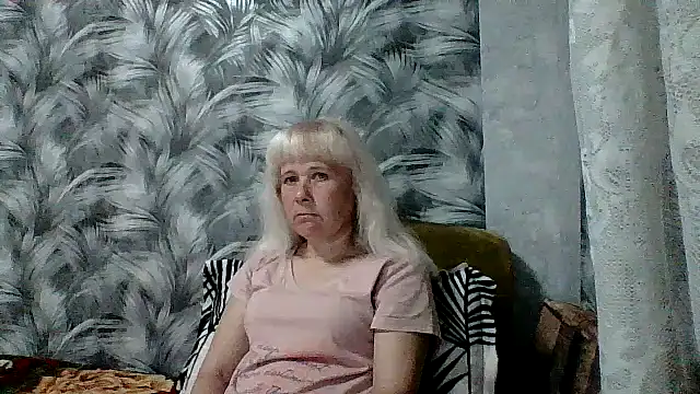 sakura blonde online show from 04.24.26