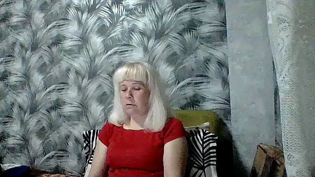 sakura blonde online show from 04.28.26