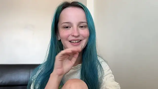 bumble bee online show from 01.01.25