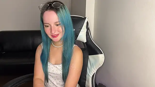 bumble bee online show from 03.19.25