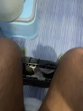 Arsh Loves Luv online show from 12.21.24