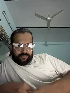 Arsh Loves Luv online show from 12.17.25