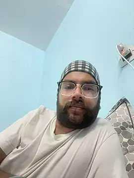 Arsh Loves Luv online show from 04.17.26