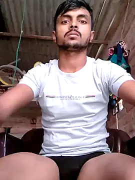 Snapshot of Suraj223kumar chatting on 10.25.25 Suraj223kumar online show from 10.25.25