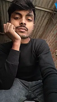 Snapshot of Suraj223kumar chatting on 11.13.25 Suraj223kumar online show from 11.13.25