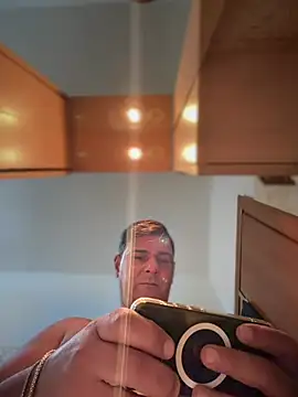 SecretlyDD online show from 02.03.26