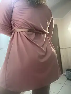 pAuLa - online show from 02.18.25